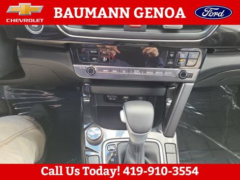 Used 2024 Kia Seltos S AWD/4WD image 17