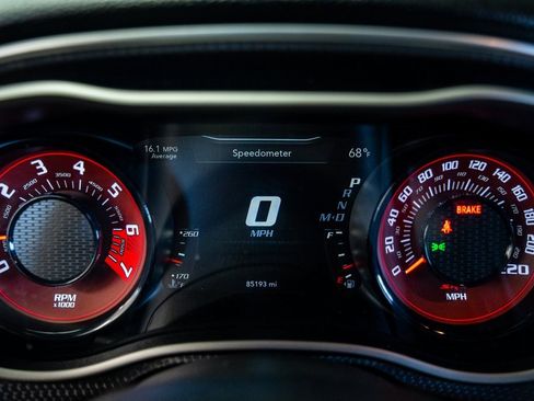 Used 2019 Dodge Challenger SRT Hellcat Redeye image 43