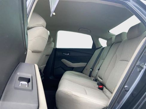 Used 2025 Honda Accord LX image 12