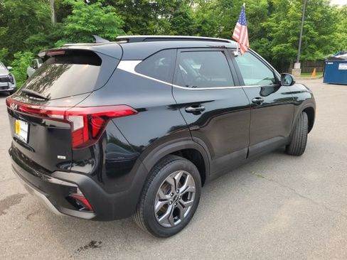 Certified 2024 Kia Seltos S AWD/4WD image 5