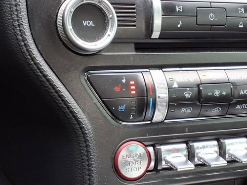 Used 2020 Ford Mustang GT Premium image 13