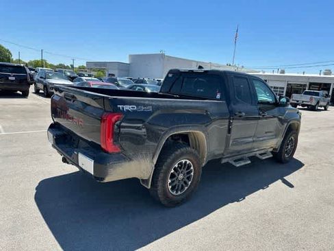 Used 2022 Toyota Tundra SR5 w/ TRD Off-Road Package AWD/4WD image 21
