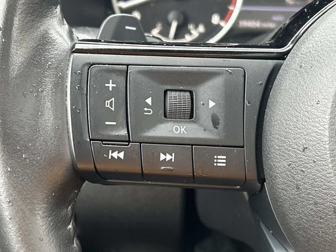 Certified 2023 Nissan Rogue SV w/ SV Premium B Package AWD/4WD image 21