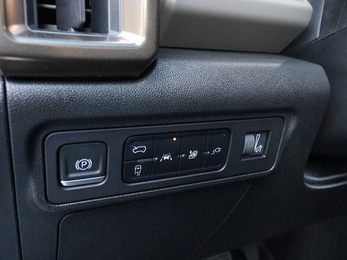 Used 2024 GMC Hummer EV 3X AWD/4WD image 30