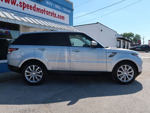 Used 2015 Land Rover Range Rover Sport HSE AWD/4WD image 4