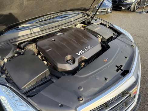 Used 2017 Cadillac XTS Luxury image 21