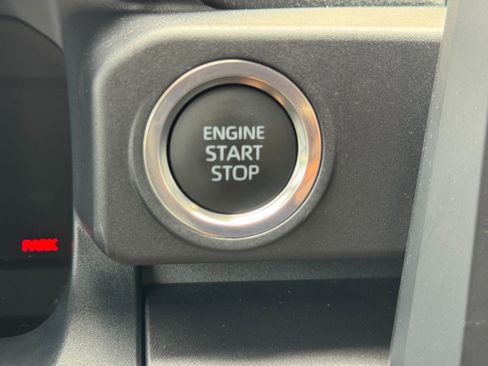 Used 2025 Toyota 4Runner SR5 RWD image 21