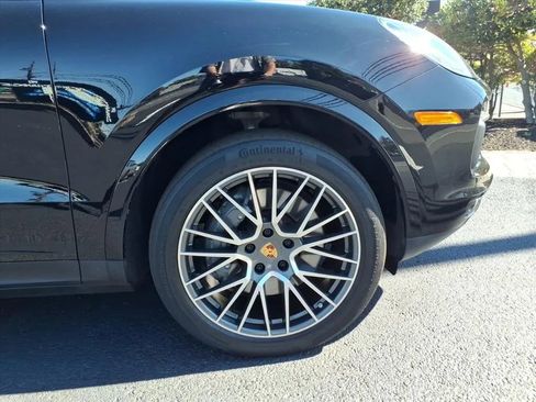 Used 2021 Porsche Cayenne S image 7