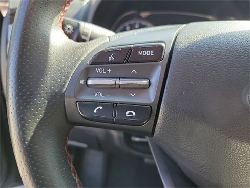 Used 2019 Hyundai Kona Ultimate image 14