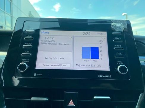 Used 2023 Toyota Camry SE image 21