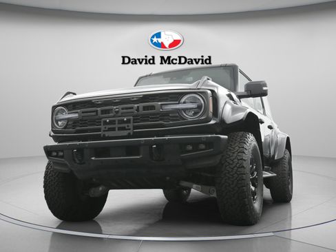 Used 2025 Ford Bronco Raptor AWD/4WD image 16