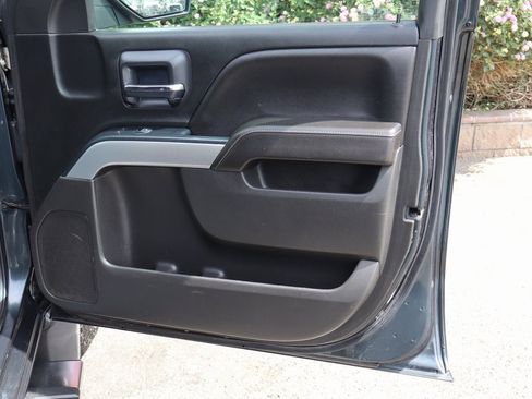 Used 2018 Chevrolet Silverado 1500 LT w/ All Star Edition image 36