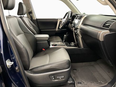 Used 2024 Toyota 4Runner SR5 Premium w/ Moonroof Package AWD/4WD image 36