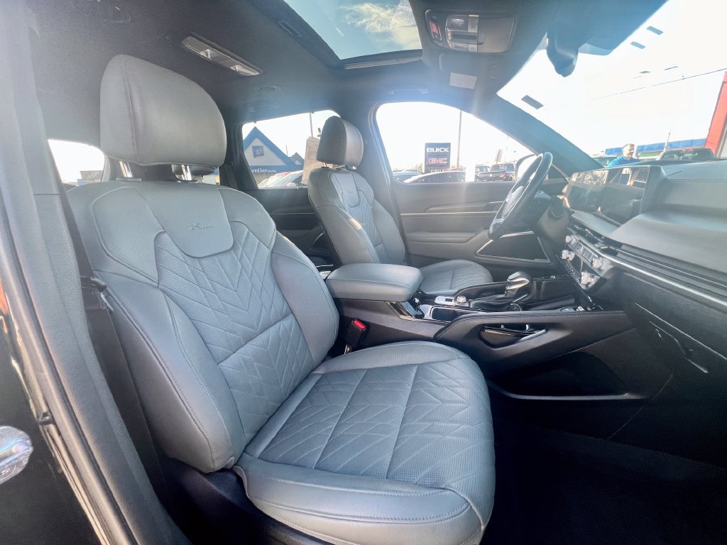 Used 2023 Kia Telluride EX X-Line AWD/4WD image 46