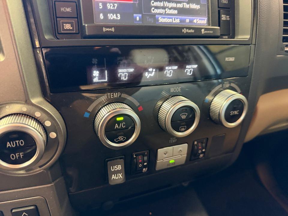 Used 2016 Toyota Sequoia Platinum AWD/4WD image 22