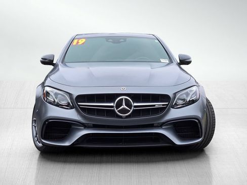 Used 2019 Mercedes-Benz E 63 AMG S image 2