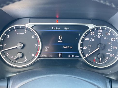 Certified 2023 Nissan Sentra SV w/ SV Premium Package image 18