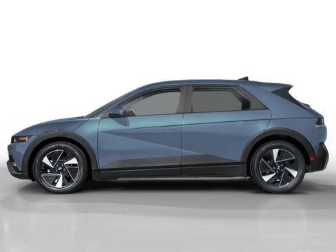 New 2026 Hyundai Ioniq 5 SE RWD image 2