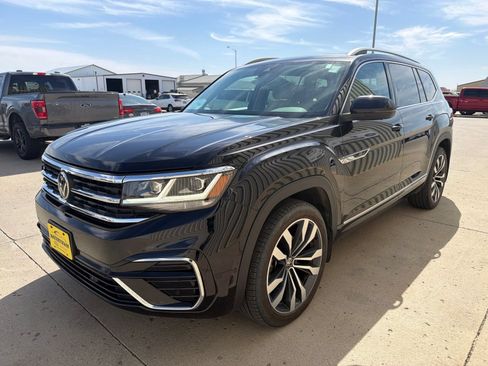 Used 2021 Volkswagen Atlas SEL Premium AWD/4WD image 4