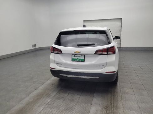 Used 2023 Chevrolet Equinox LT w/ Driver Convenience Package image 7