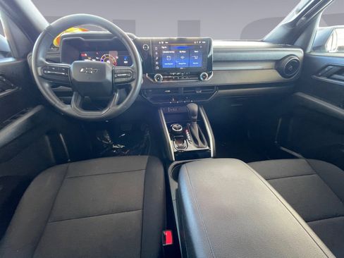 Used 2024 Chevrolet Colorado Trail Boss w/ Advanced Trailering Package image 12