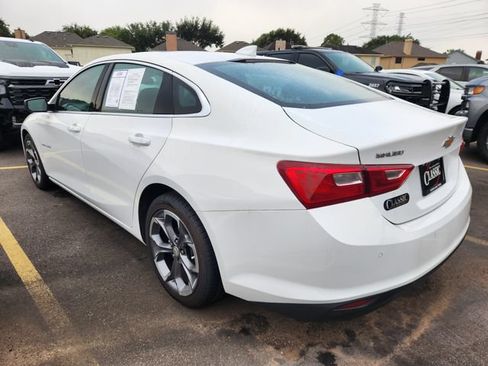 Used 2024 Chevrolet Malibu LT FWD image 3