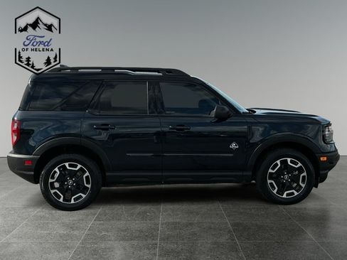 Certified 2022 Ford Bronco Sport Outer Banks w/ Tech Package AWD/4WD image 6