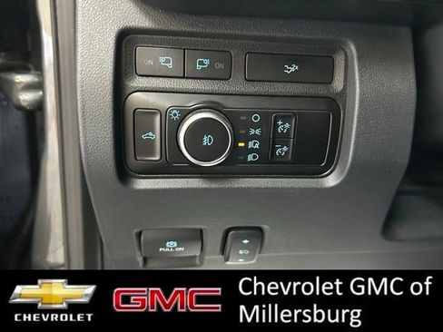 Used 2023 Ford F350 Lariat AWD/4WD image 20