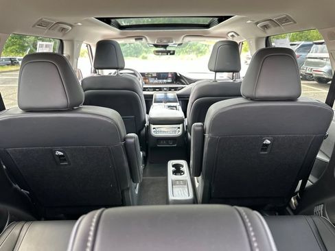 Certified 2026 INFINITI QX80 Luxe w/ Exterior Package AWD/4WD image 34
