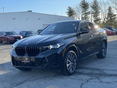 Used 2026 BMW X6 xDrive40i w/ Climate Comfort Package image 2