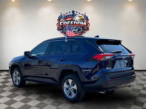 Used 2024 Toyota RAV4 XLE image 5