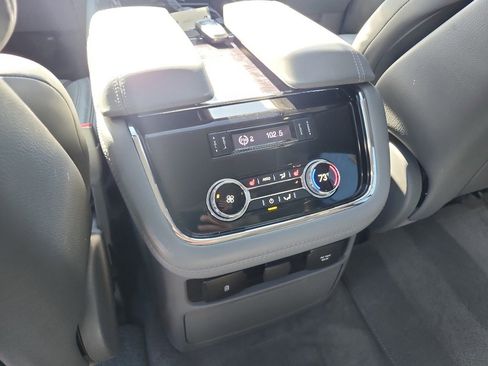 Used 2021 Lincoln Navigator L Reserve image 13