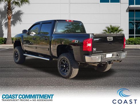 Used 2011 Chevrolet Silverado 1500 LT w/ All-Star Edition AWD/4WD image 8