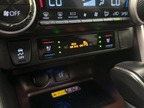 Certified 2023 Toyota RAV4 Limited AWD/4WD image 29