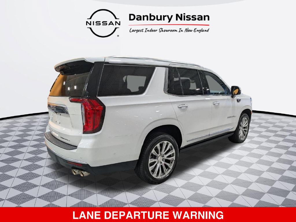 Used 2023 GMC Yukon Denali w/ Advanced Technology Package AWD/4WD image 3
