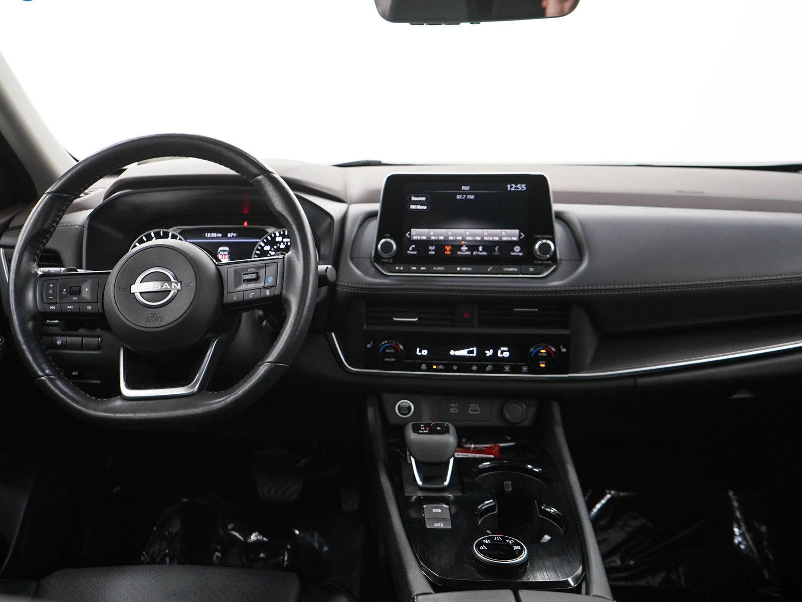 Used 2023 Nissan Rogue SV w/ SV Premium B Package AWD/4WD image 16