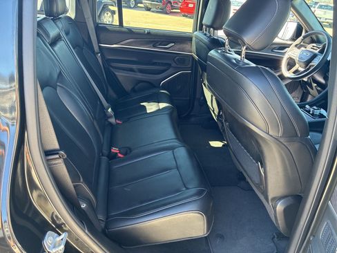 Used 2024 Jeep Grand Cherokee Limited 4xe image 22