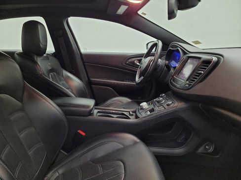 Used 2016 Chrysler 200 S w/ Navigation & Sound Group I image 21