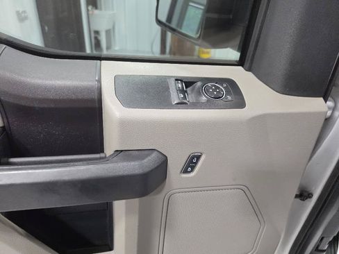 Used 2018 Ford F150 XL w/ Equipment Group 101A Mid RWD image 17