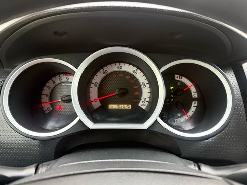 Used 2014 Toyota Tacoma 4x4 Access Cab image 32