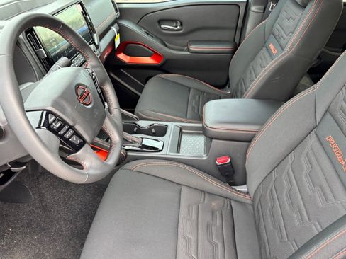 New 2025 Nissan Frontier Pro-X image 19