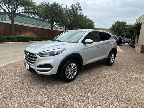 Used 2018 Hyundai Tucson SE FWD image 12