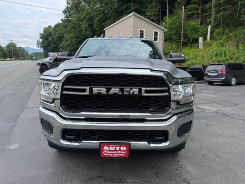 Used 2022 RAM 2500 Tradesman AWD/4WD image 2