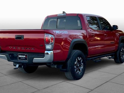 Used 2022 Toyota Tacoma TRD Off-Road image 12