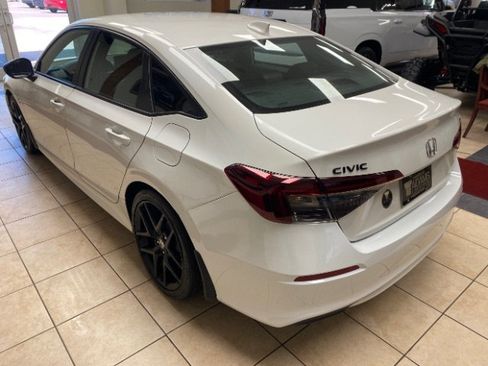 Used 2026 Honda Civic Sport image 5