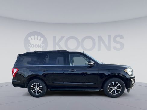 Used 2018 Ford Expedition XLT w/ Equipment Group 202A image 8