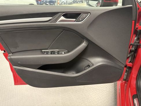 Used 2017 Audi A3 e-tron Premium Plus w/ Technology Package image 8