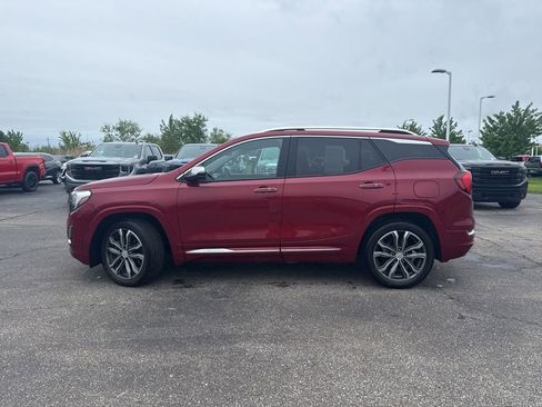 Certified 2020 GMC Terrain Denali w/ Denali Premium Package AWD/4WD image 2