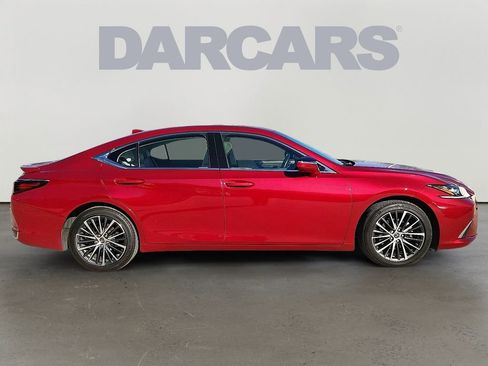 Used 2025 Lexus ES 300h w/ Premium Package image 7