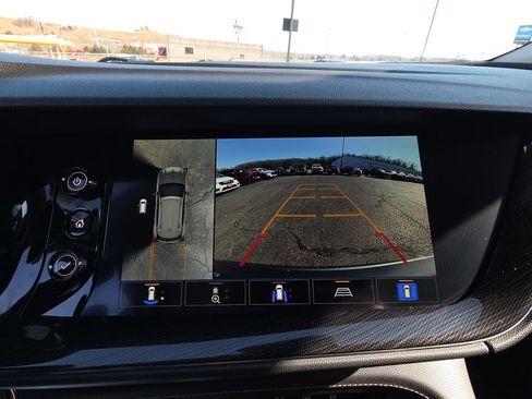 Used 2022 Buick Envision Essence w/ Technology Package II image 22